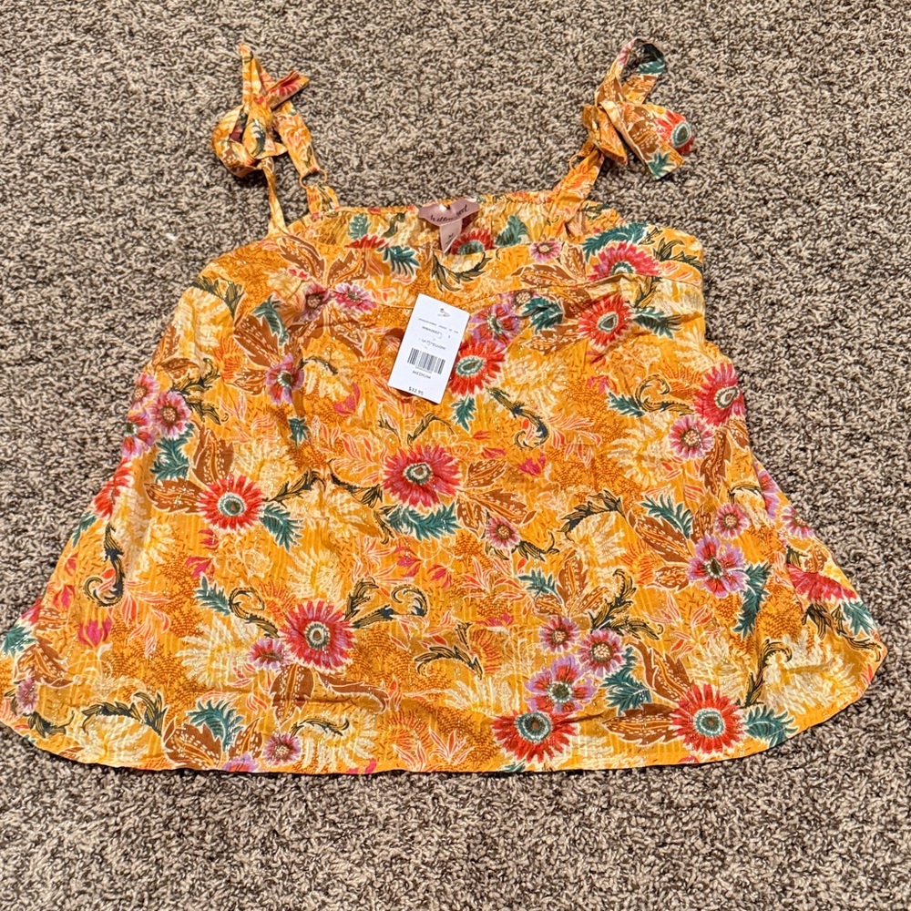 Yellow Floral NWT Sz. M Tank Top